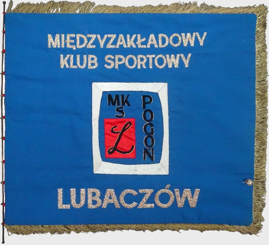 Sztandar klubu Pogoń Lubaczów - awers